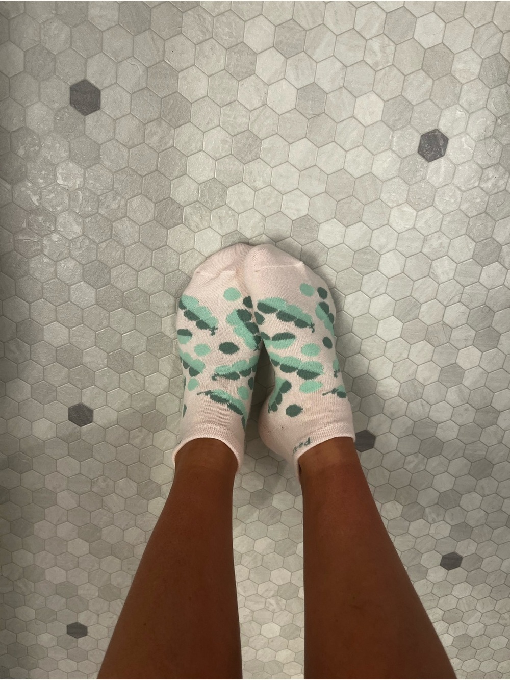 HUE Pink Low-Cut Socks with Mint Green Spots